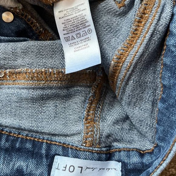 Like New Loft High Waist Button Up Crop Skinny Jeans - Picture 5 of 5